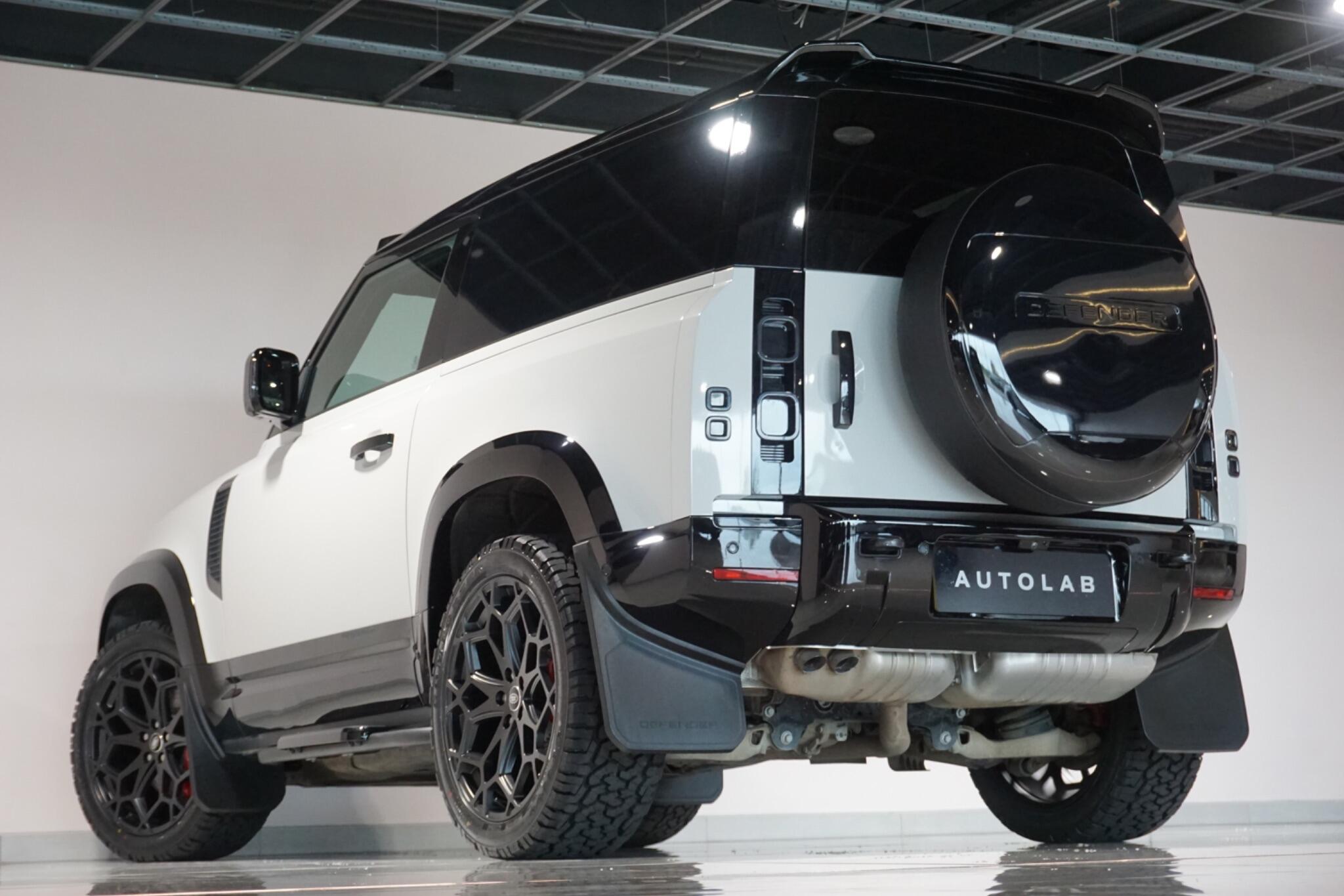 Land Rover Defender 90 3.0 D300 MHEV X-Dynamic HSE Hard Top SUV 3dr Diesel Auto 4WD SWB Euro 6 (s/s) (300 ps)